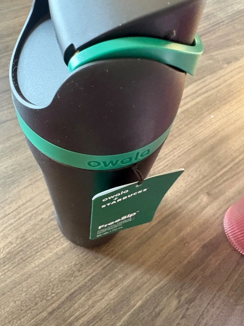 STARBUCKS + OWALA 24 ounce Water Bottle Viral
